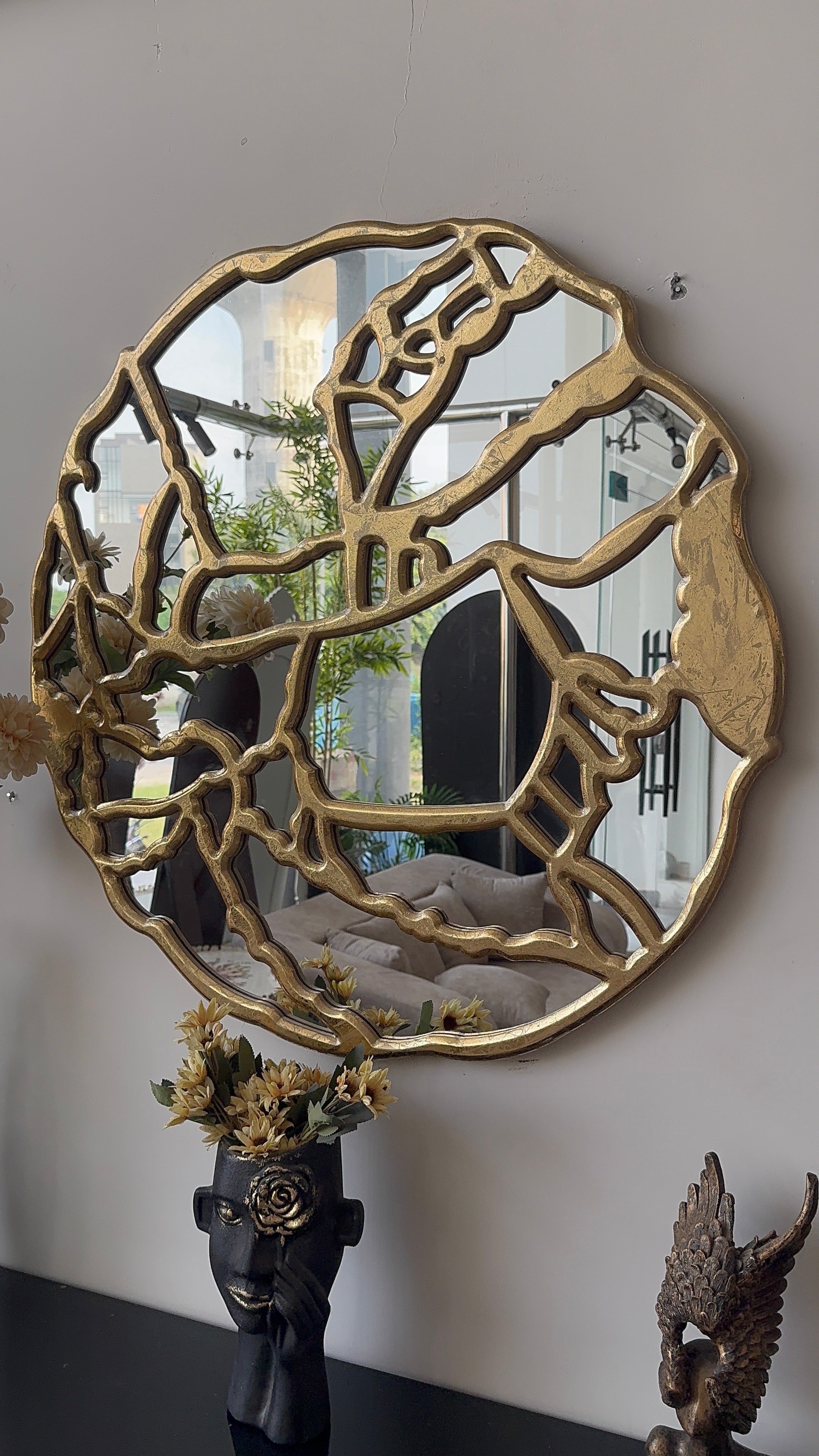 Britni carving mirror mirror