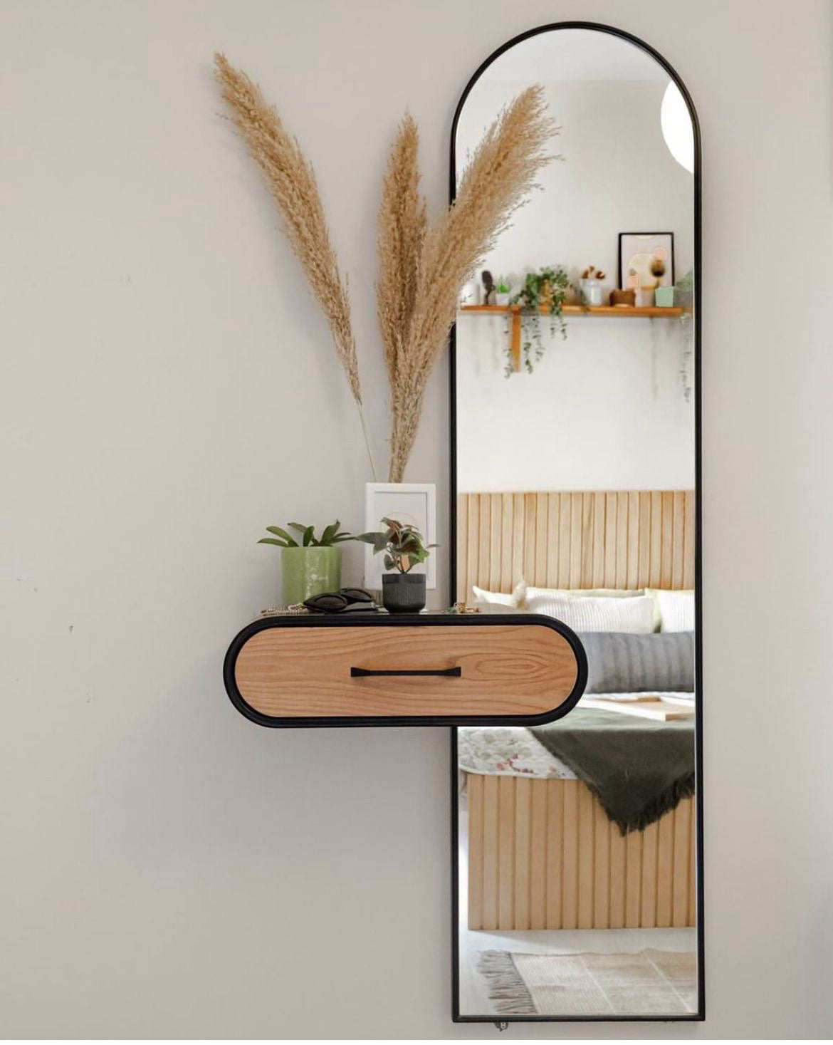 Mini mero mirror mirror