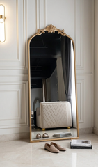 Crown Mirror