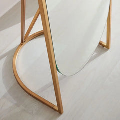 Mela mirror