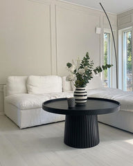 Jeele coffee table